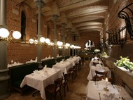 Eingedeckte Tische im Schlossrestaurant Marienburg