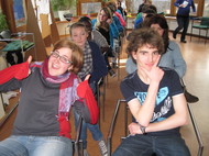 Jugendliche bei einem Seminar im Rahemen einer Internationalen Begegenung