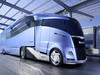 Futuristischer LKW