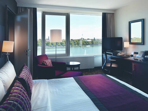 Hotelzimmer mit Seeblick