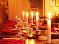 Gedeckter Tisch