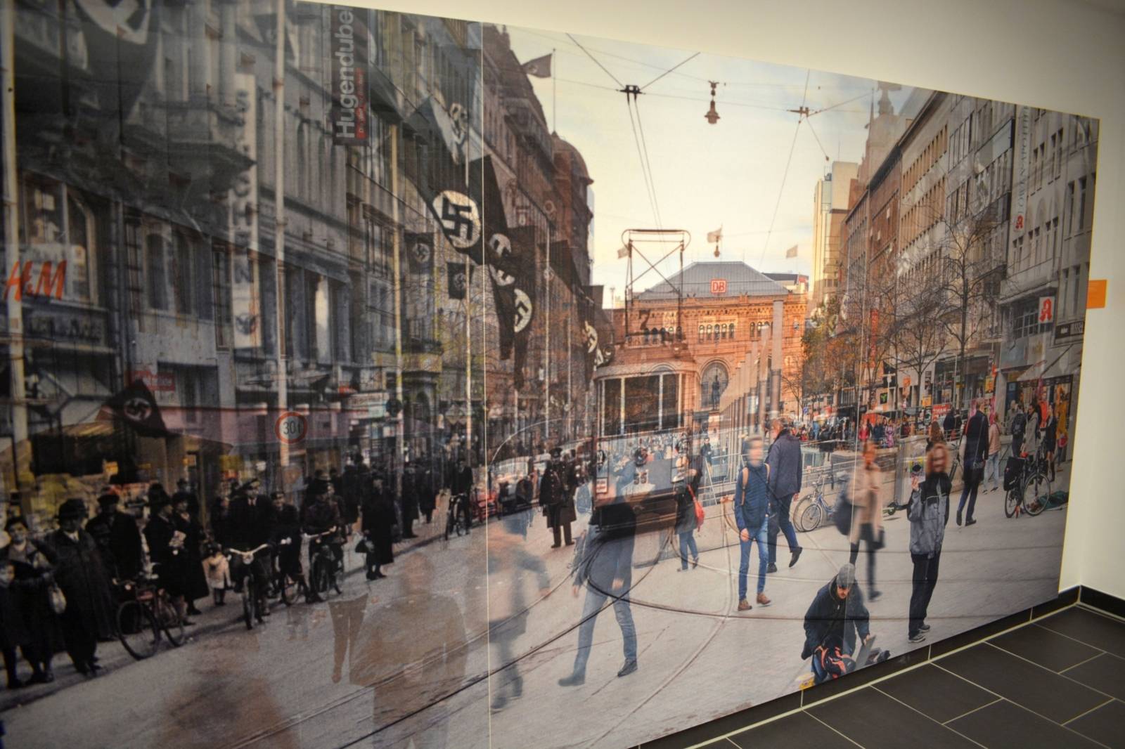 Großes Lentibild im ZeitZentrum Zivilcourage der Bahnhofstraße zur Zeit des Nationalsozialismus und heute