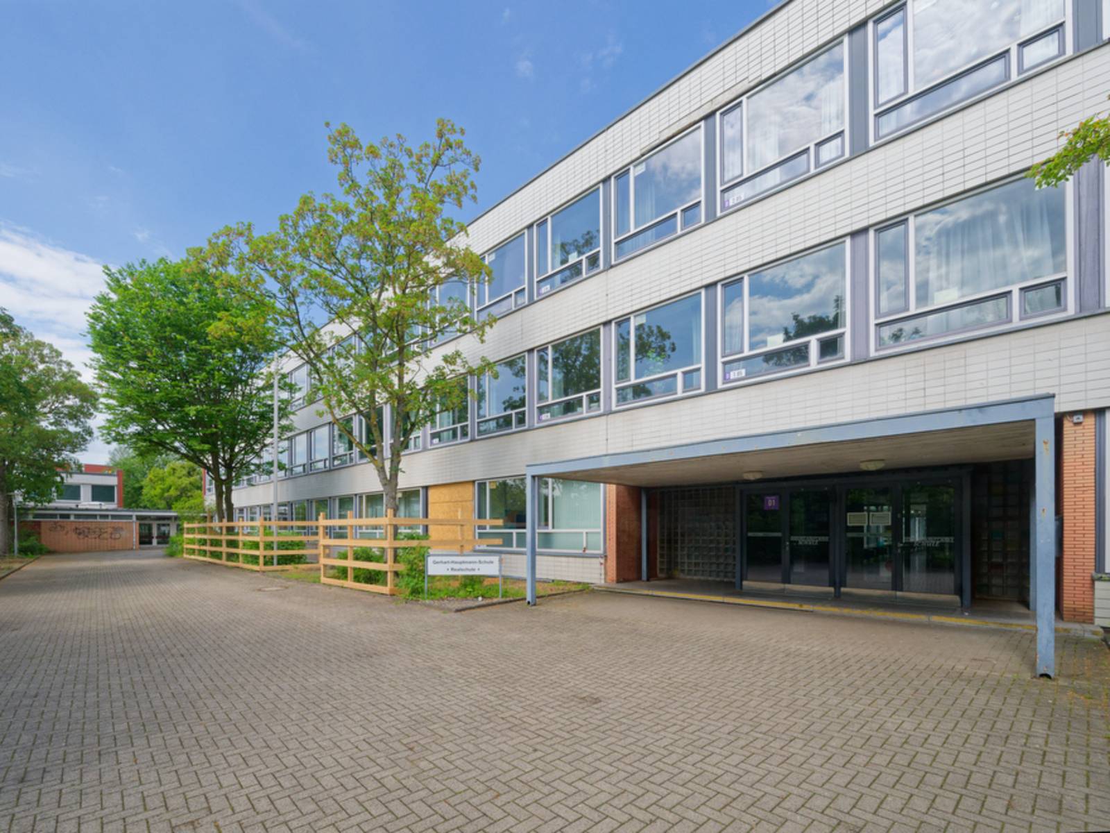 Foto der weiterführenden Schule Gerhart-Hauptmann-Realschule