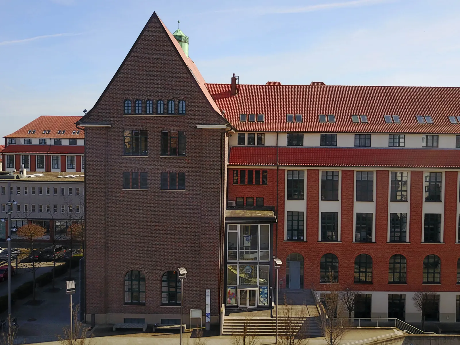 Gebäude