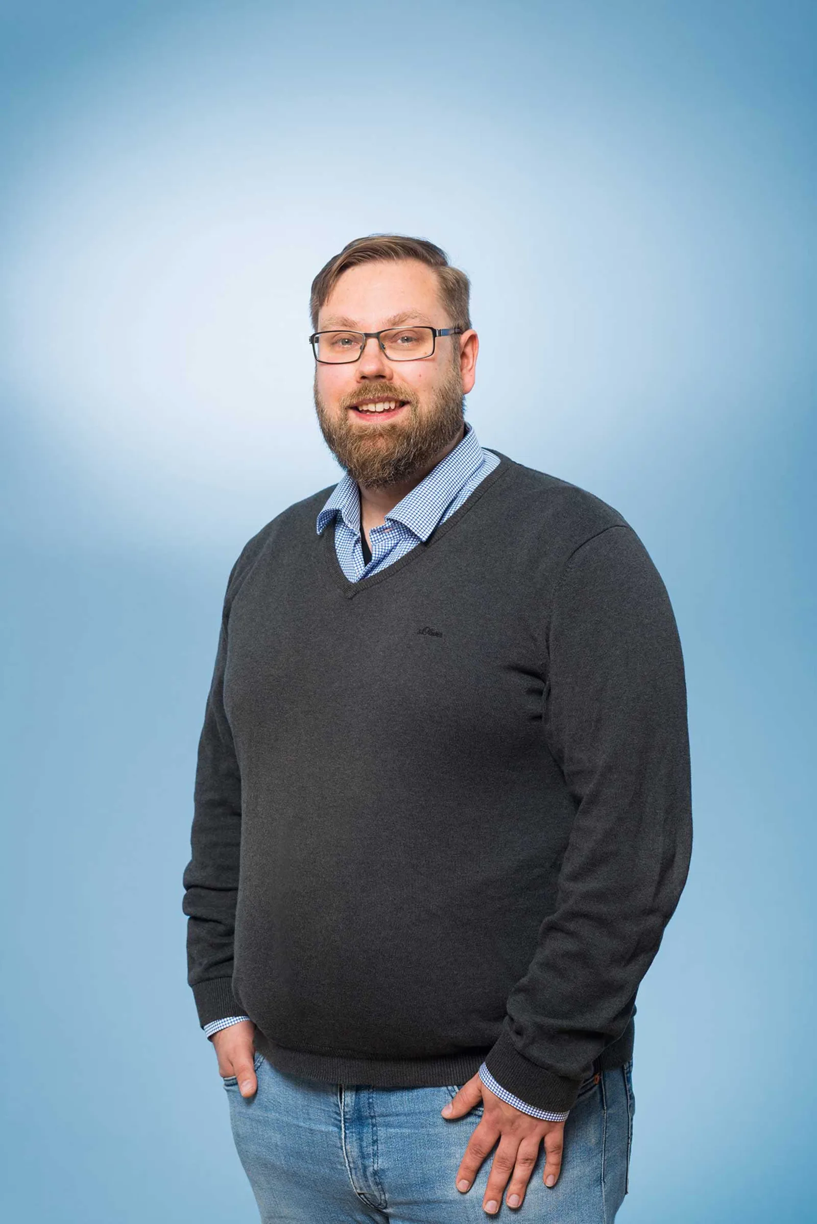 Dr. Sven Abend