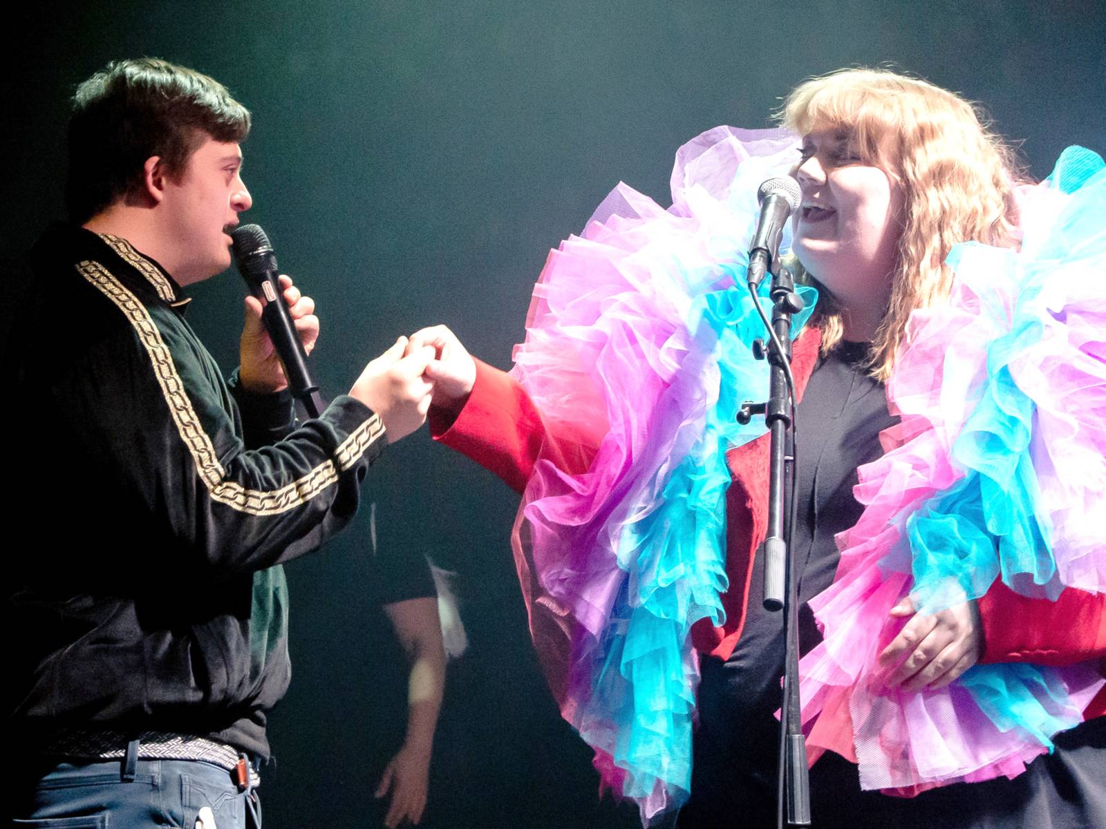 "Ich zeige meine Welt", Sprechtheater, Tanztheater und Bewegungstheater
