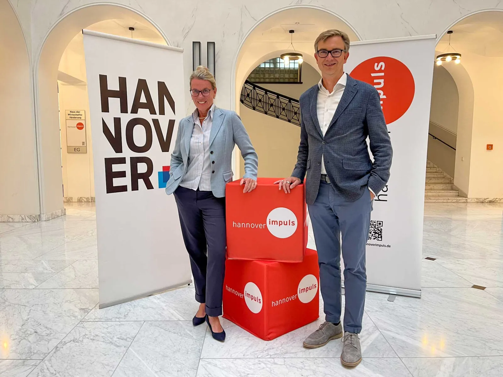 Eine Frau und ein Mann