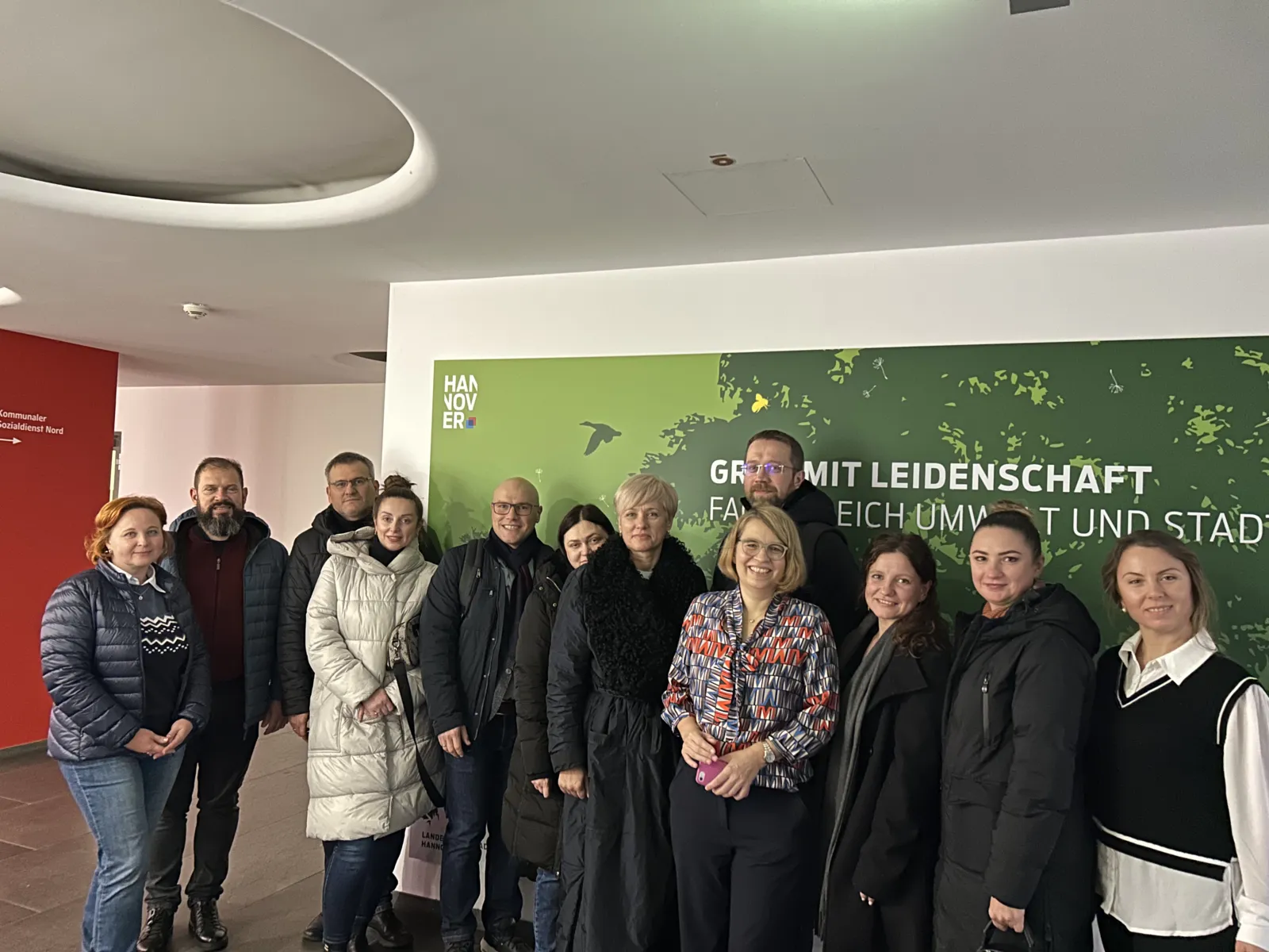 Die elfköpfige Delegation tauschte sich auch mit Frau Anke Unverzagt von der Klimaschutzleitstelle der Landeshauptstadt Hannover aus.