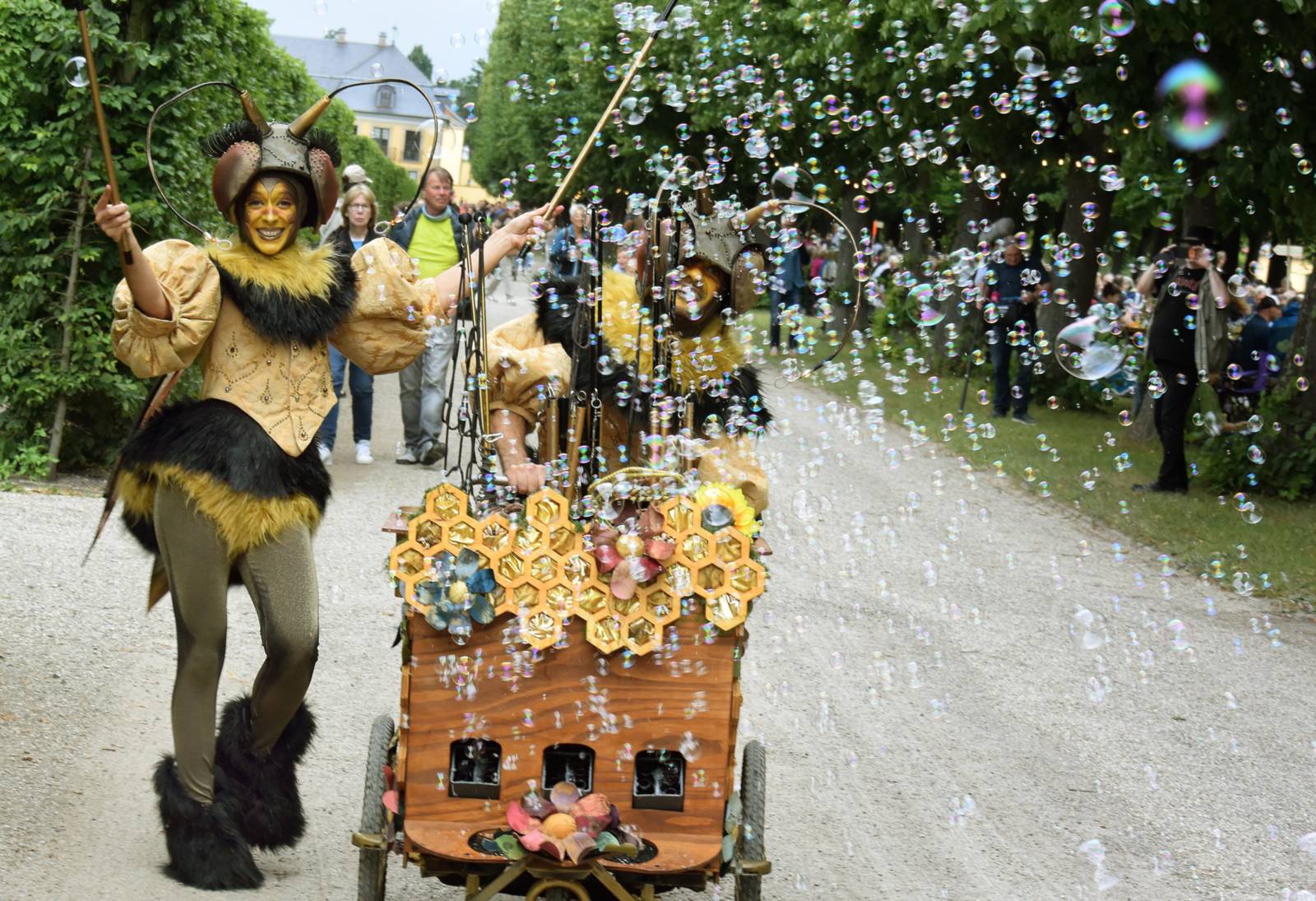 Walking Act mit Seifenblasen