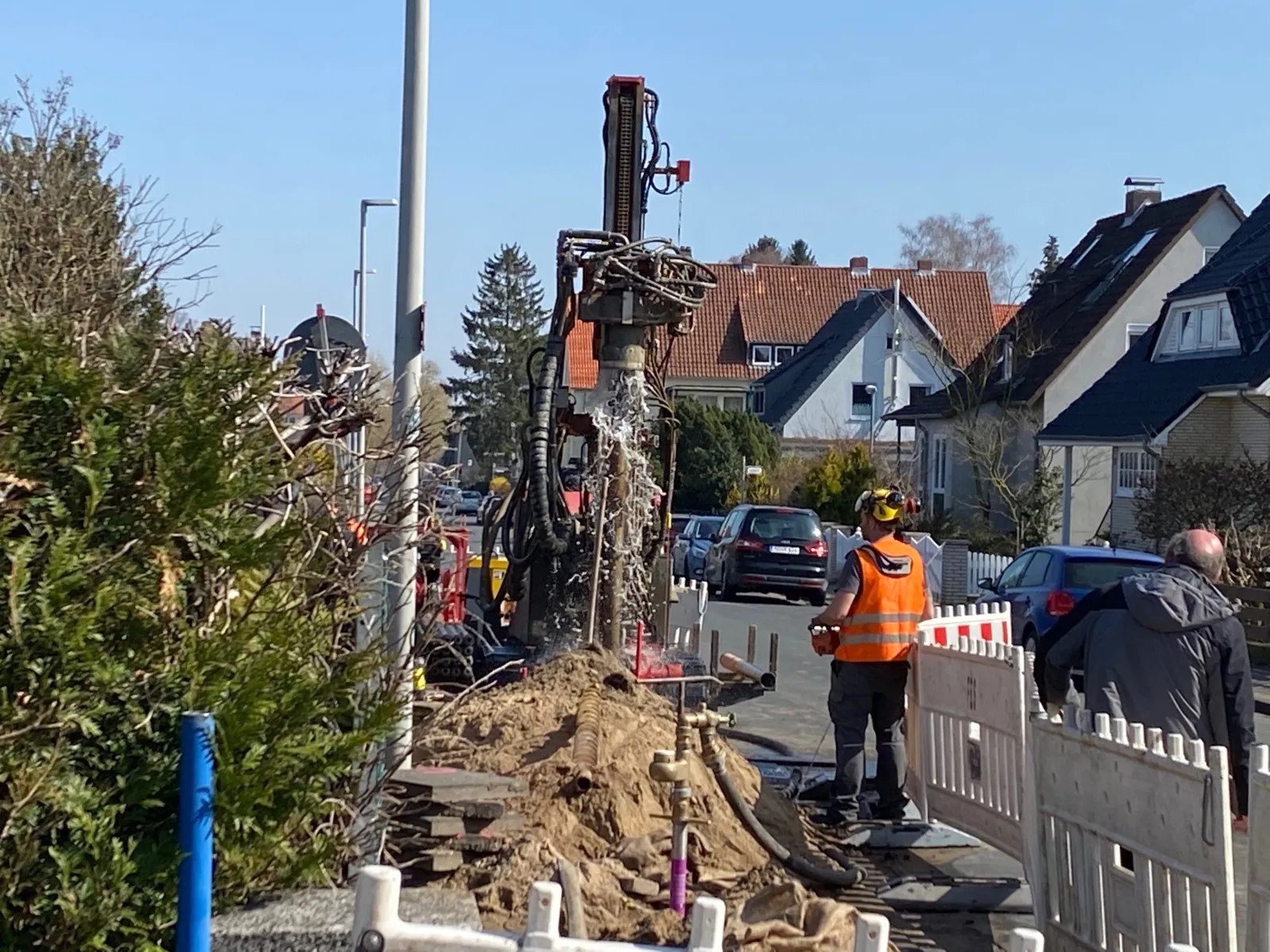 Bauarbeiter auf einer Baustelle.