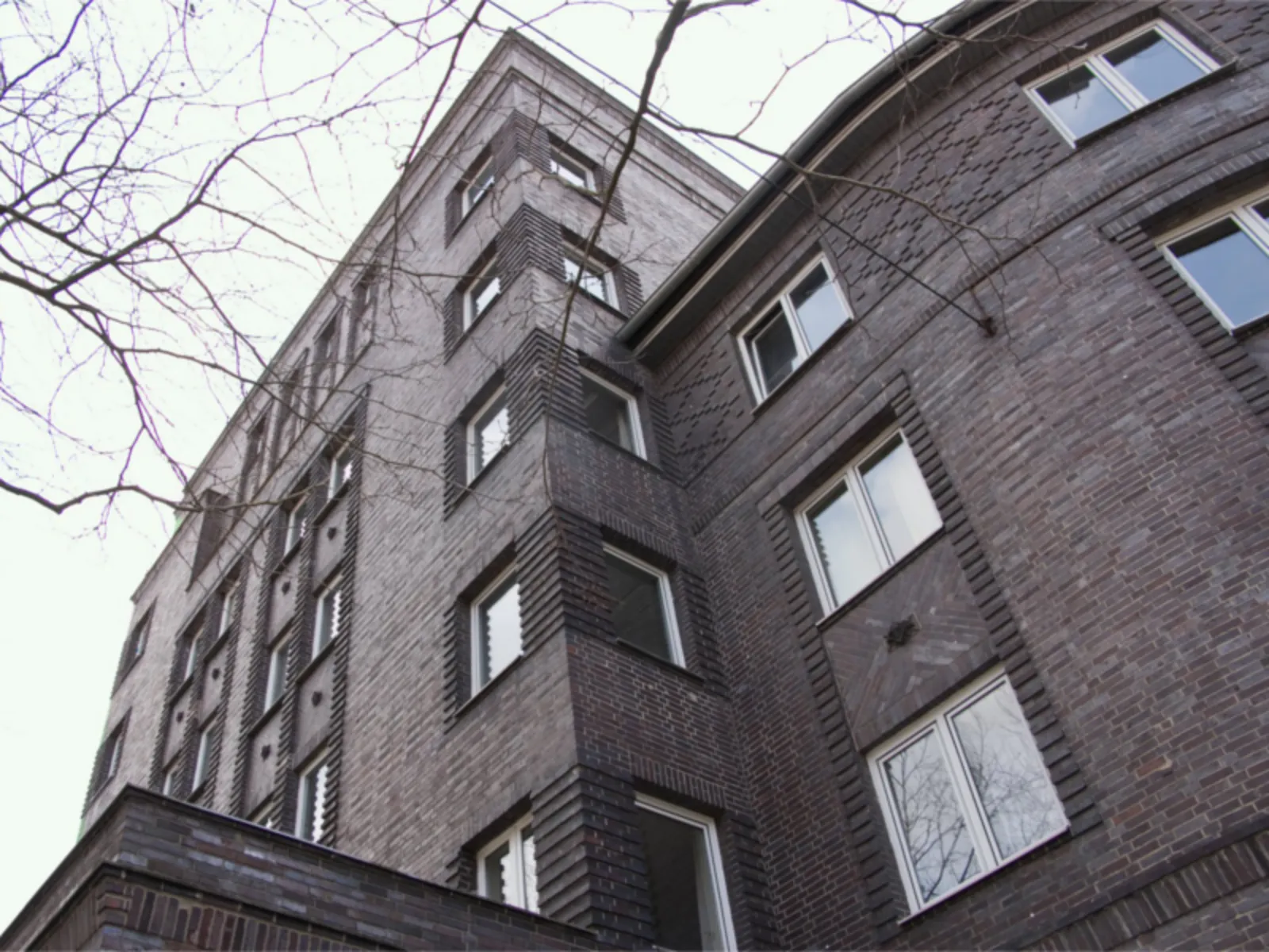 Rotes Backsteinhaus in der Südstadt.