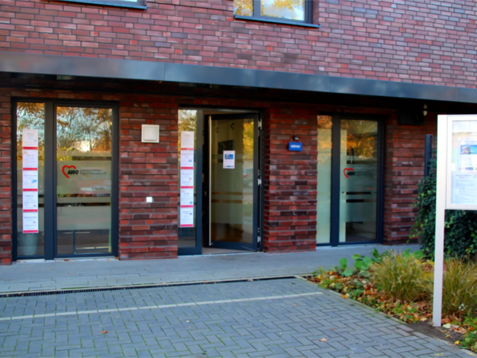 Begegnungsstätte Gottfried-Keller-Straße Eingangstür.
