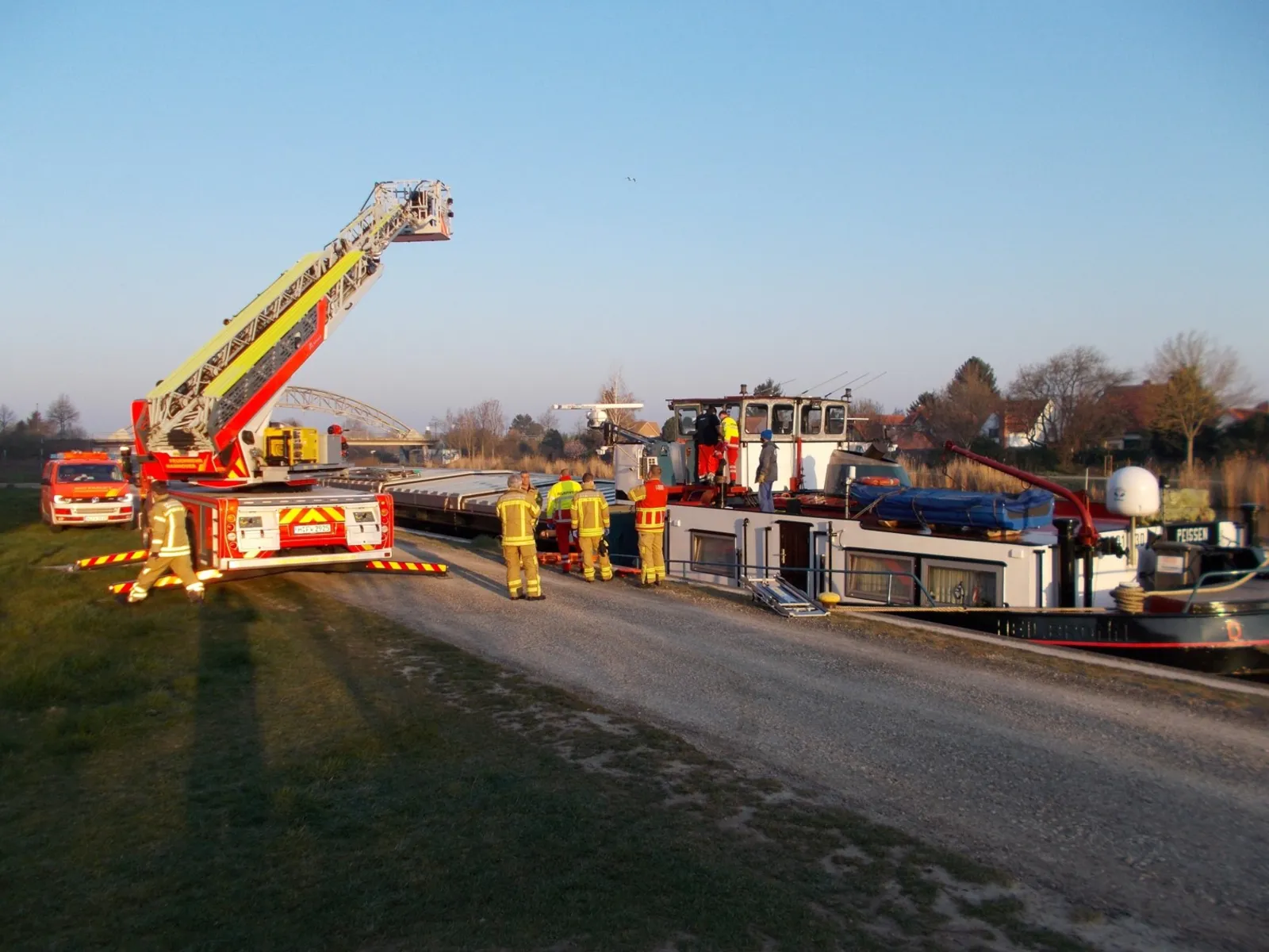 Notfalleinsatz auf dem Mittellandkanal