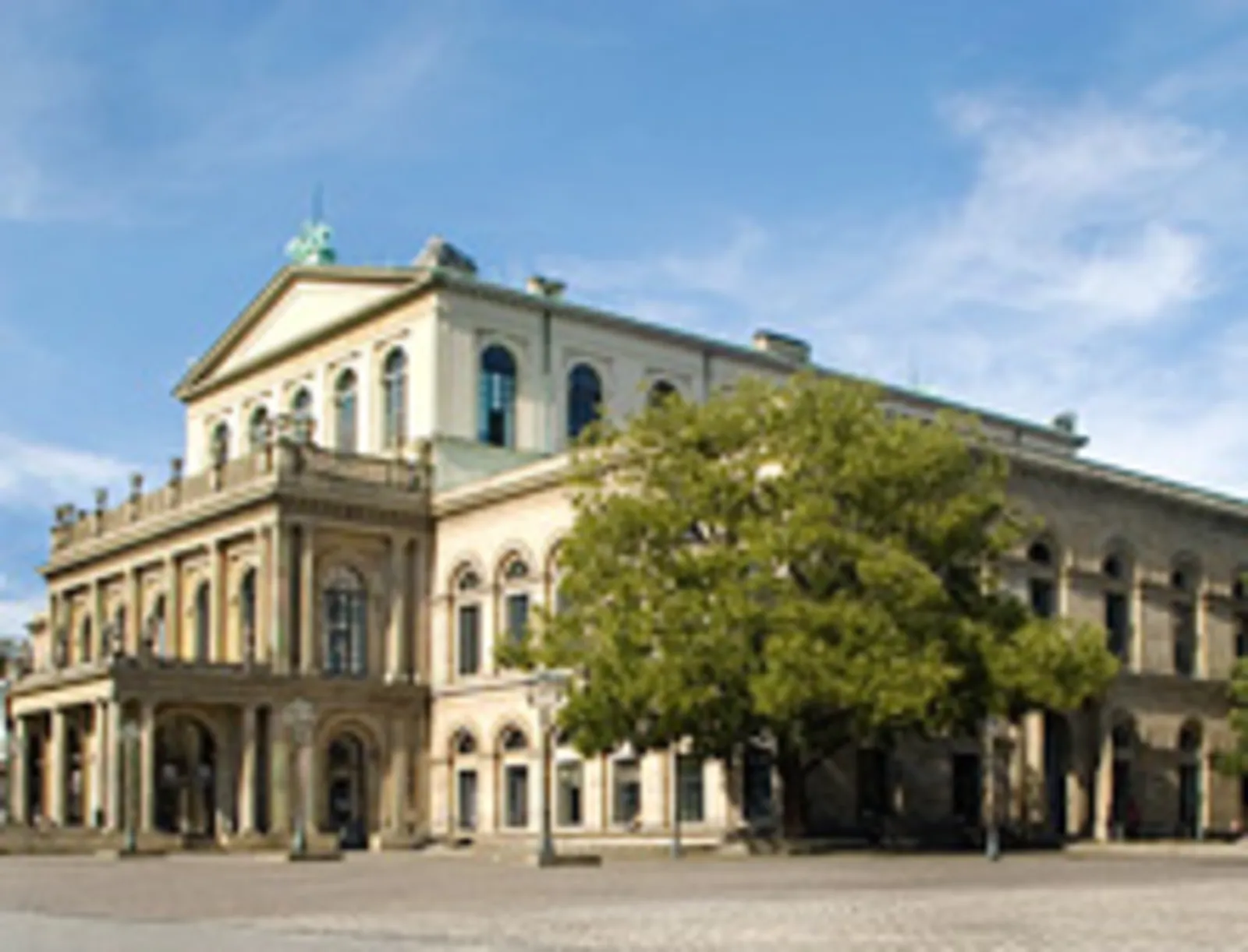 Opernhaus