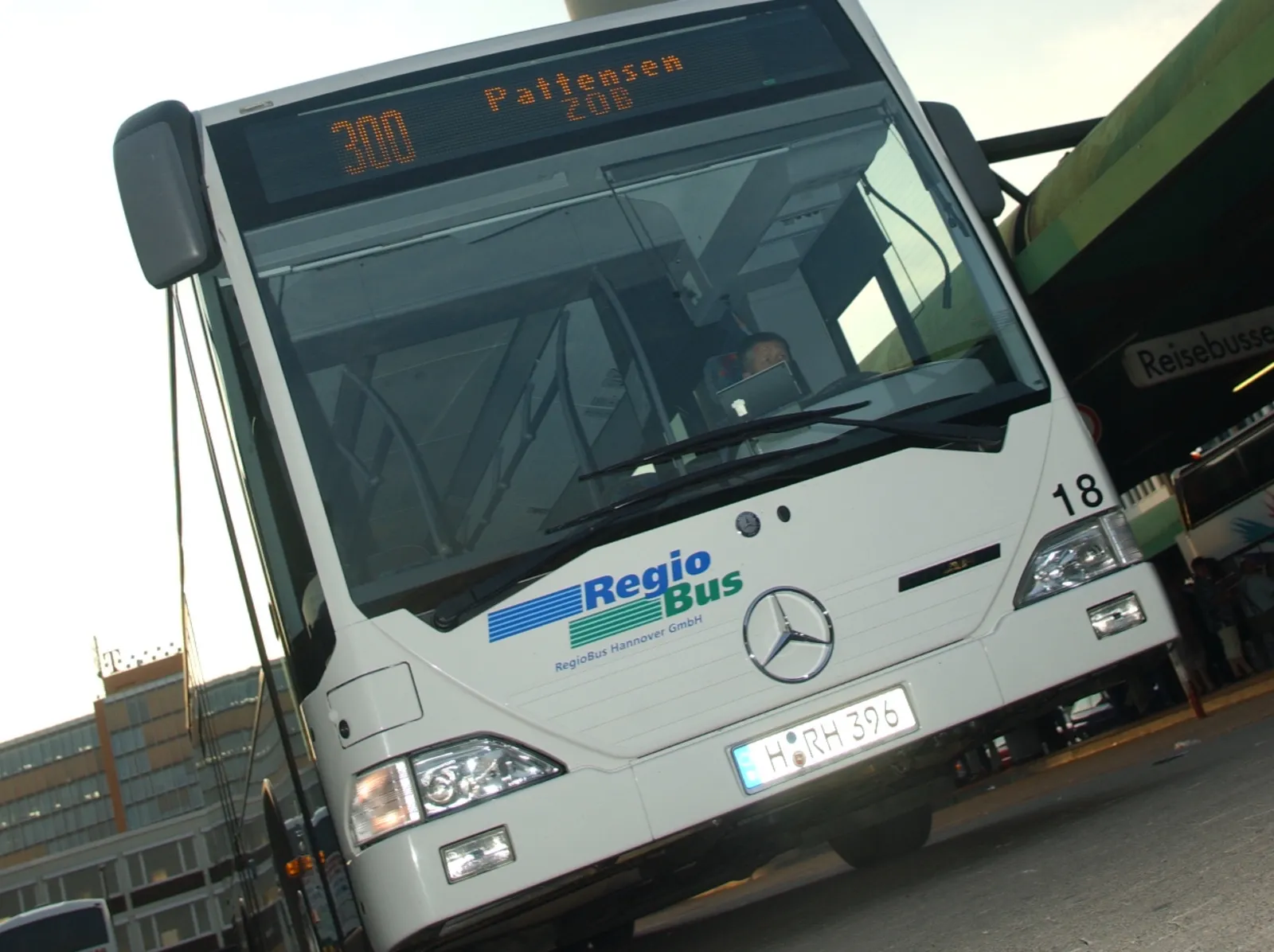 Bus