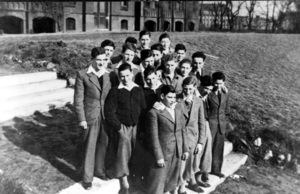 Apprenticeship completed! Graduates of the Gardening School on the stairs between the sport grounds and the girls’ building, 1937