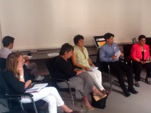 Foto von einigen Teilnehmerinnen und Teilnehmern des Workshops &bdquo;Elternmitwirkung in Schulgremien&ldquo;