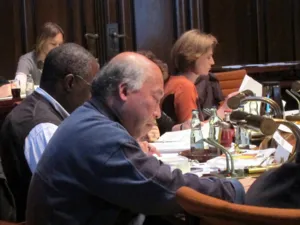 Die beratenden Mitglieder Lam, Bankole und Dr. Sekler  in der Sitzung des Migrationsausschusses am 13.10.2011