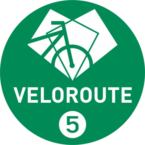 ein grüner Kreis, ein angedeutetes Fahrrad, der Text Veloroute 5
