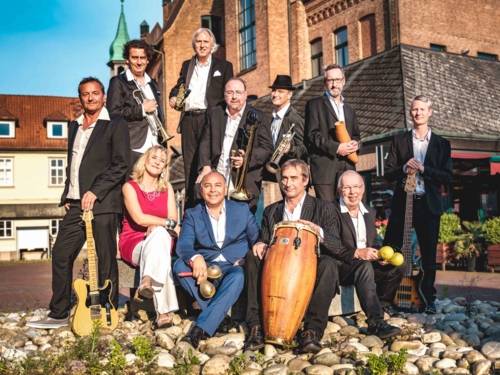 Die Bandmitglieder von Havana