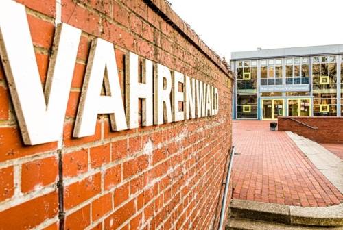 FZH Vahrenwald mit Schrift