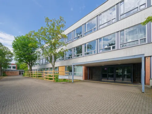 Foto der weiterführenden Schule Gerhart-Hauptmann-Realschule