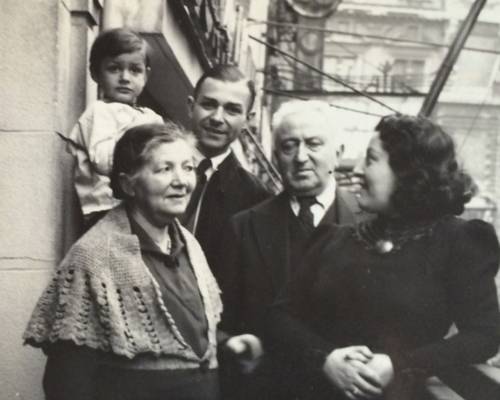 Marta Galley mit ihren Eltern Abraham und Bertha Baruch