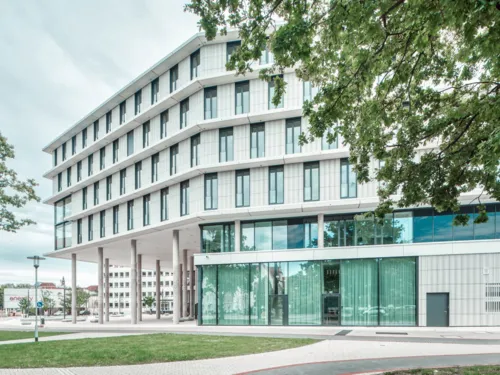 Modernes Gebäude