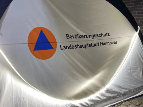 Pavillon mit dem Logo des BBK