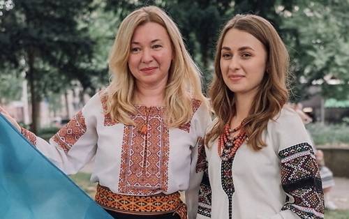 Anna und Svitlana, Musikerinnen aus der Ukraine