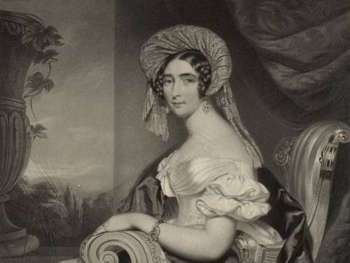 Herzogin Auguste von Cambridge, Gemahlin des Vicekönigs." Ganze Figur im Profil, sitzend in einem Sessel, Kopf nach vorn gedreht. Haar gescheitelt, darauf breitkrempige Mütze, große Ohrringe. Weißes Kleid, ausgeschnitten; ein dunkler Schal umgeworfen. Links große Vase, dahinter Blick in Landschaft. "Printed by R. Davy London. Drawn on Stone by J. Giere Hannover." Auguste von Hessen-Kassel, Gemahlin des Vizekönigs Adolph v. Cambridge (1797-1889).