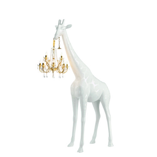 Fiberglas, Glas, Plexiglas, elektrische Installation
Entw.: Marcantonio Malerba (*1976)
Herst.: Qeeboo, Mailand, Italien
Leihgabe Qeebo, Mailand