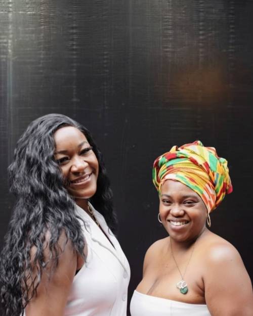 Die Moderatorinnen: Alicia Cibola und Ama Akroma vom Kollektiv Black Women's Empowerment Brunch