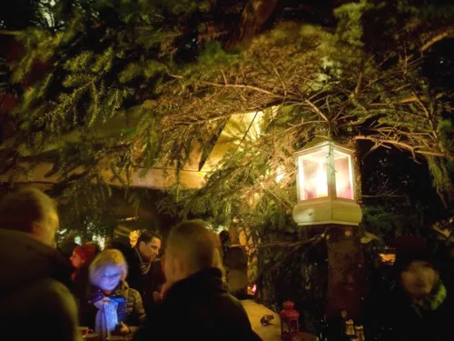 Altstadt-Weihnachtsmarkt.