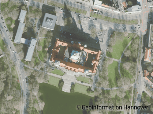 Ein digitales Orthophoto zeigt das Neue Rathaus.