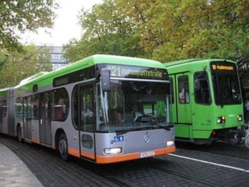 Stadtbus und Stadtbahn der Üstra
