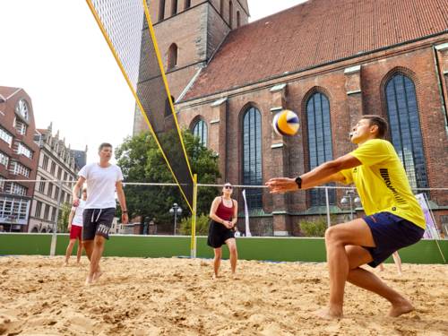 Der Beachcourt an der Marktkirche.