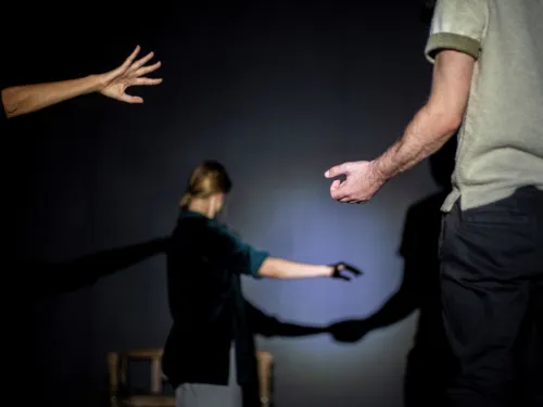 Auf der Suche nach der Stille: Milena Fischer, Irene Benedict und Jonas Vietzke  