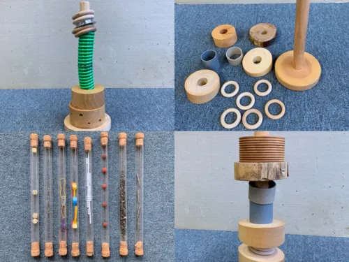 Collage aus drei Bildern: In drei Bildteilen ist ein Küchenrollenhalter mit unterschiedlichen ringförmigen oder schlauchartigen Gegenständen bestückt, im Bildteil unten links sind 8 durchsichtige Röhrchen, die unterschiedlich befüllt sind, zum Beispiel mit kleinen Würfeln, Büroklammern oder Sonnenblumenkernen.