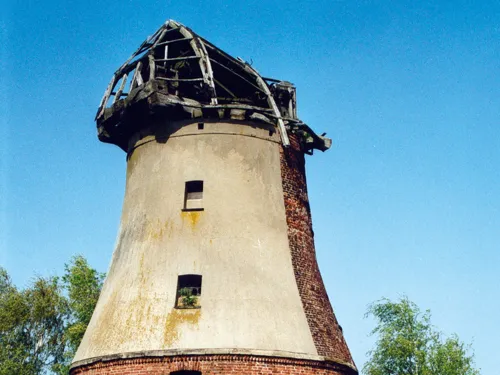 Holländerwindmühle ohne Flügel
