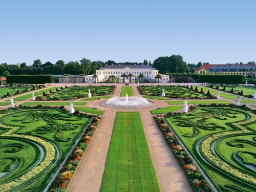 Großer Garten mit Schloss Herrenhausen