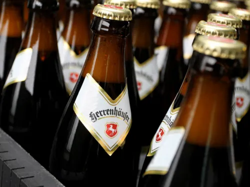 Flaschen der Privatbrauerei Herrenhausen