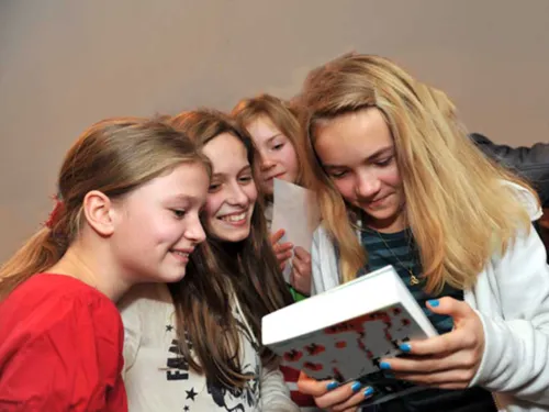 Klassenf&uuml;hrung in der Stadtbibliothek