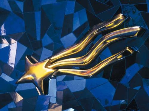 Stern-Plastik aus der Grotte von Niki de Saint Phalle