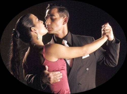 Zu sehen ist das Tangopaar Germán Cassano & Liliana Espinosa