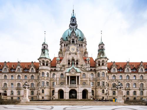 Das Neue Rathaus der niedersächsischen Landeshauptstadt und Hauptsitz der hannoverschen Stadtverwaltung 