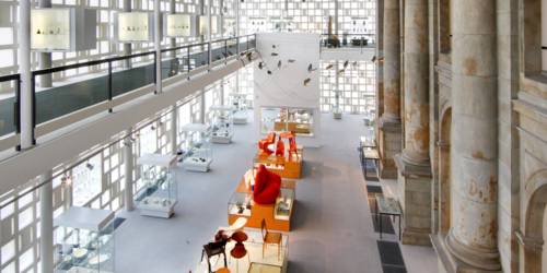 Ein Blick auf einige Ausstellungsstücke der Abteilung Angewandte Kunst / Design