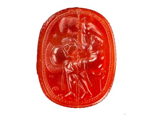 Eine rote Gemme, die den sitzenden Achill in Rüstung mit seinem Helm in den Hänen, zeigt