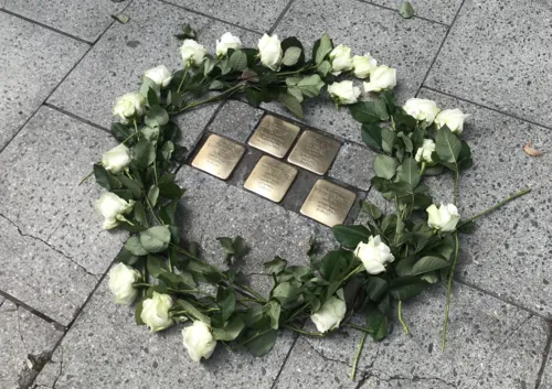 gereinigte Stolpersteine der Familie Maissner