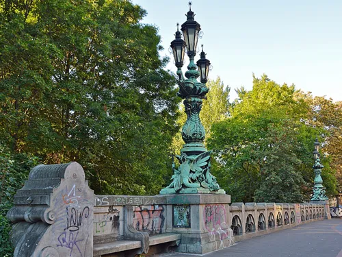 Brücke